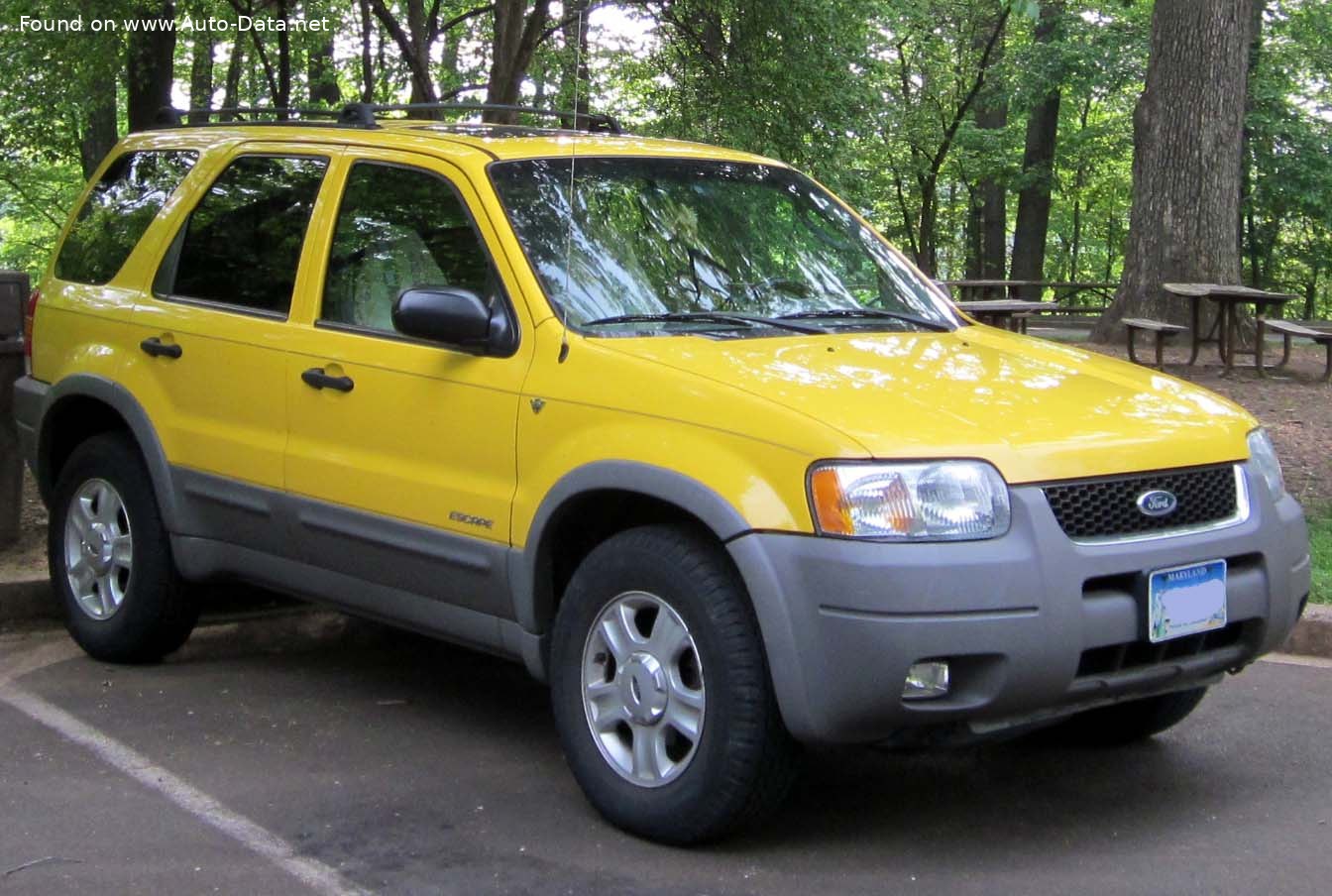 caracteristicas y especificaciones del ford escape 3 0 6 cilindros de 2004