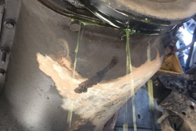 descubre las causas y soluciones para el olor a refrigerante quemado en tu automovil