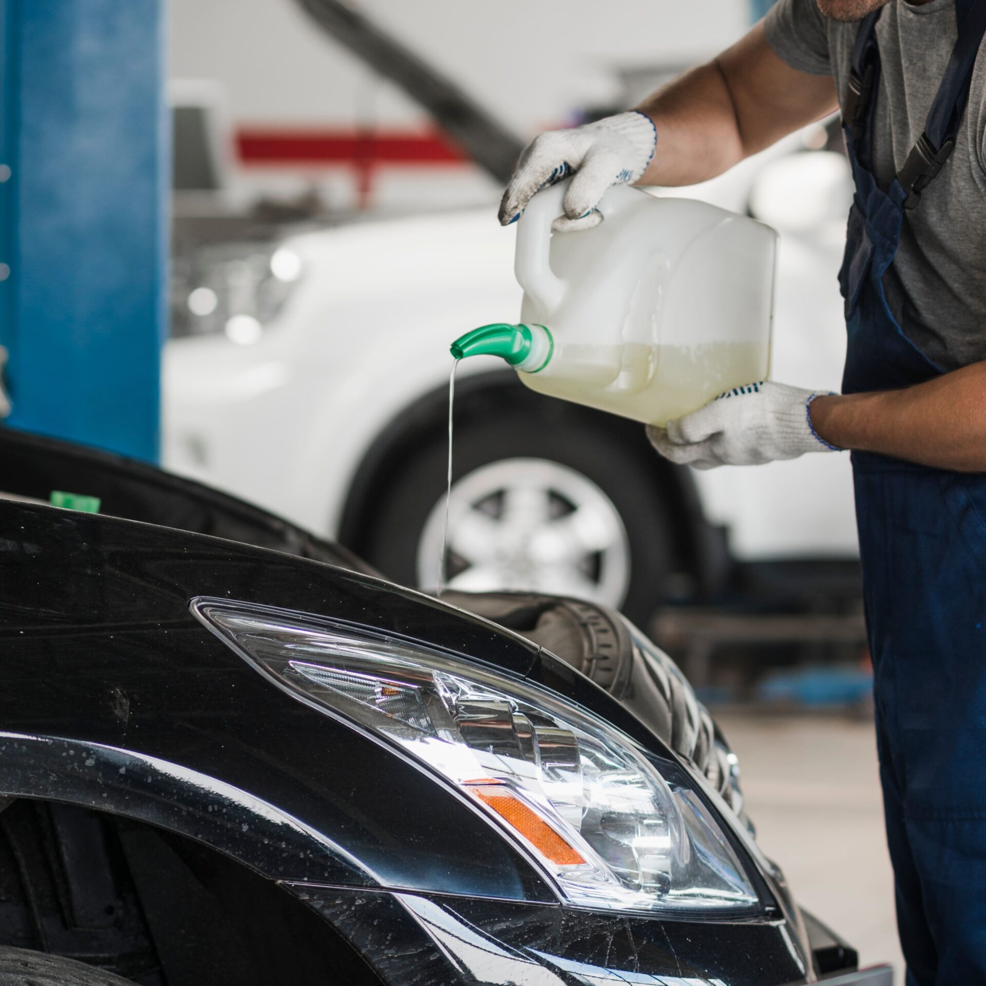 descubre las causas y soluciones para las explosiones repentinas en el cuerpo de aceleracion de tu carro
