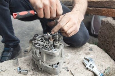 descubre las razones para el ruido anormal en el alternador de tu vehiculo