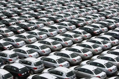los automoviles hibridos acompanaron el proceso historico de la industria