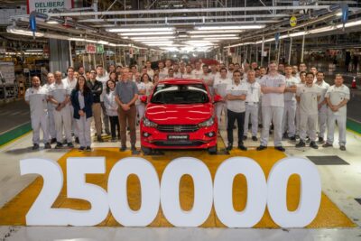 stellantis alcanzo la produccion de 250 000 fiat cronos